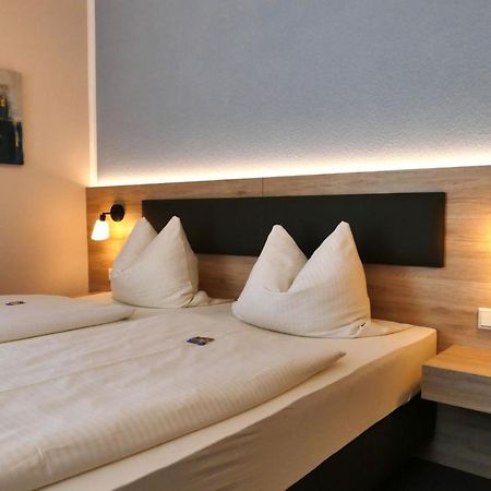 Hasi'S Hotel Grafing Eksteriør billede