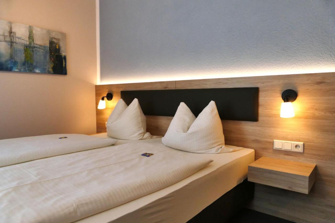 Hasi'S Hotel Grafing Eksteriør billede