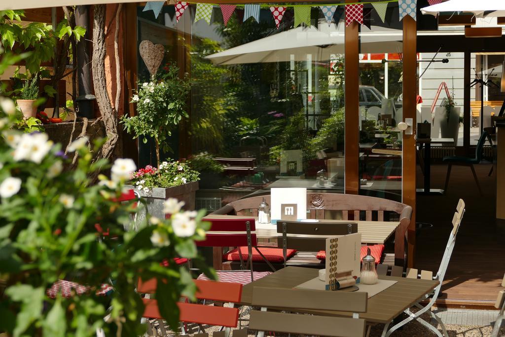 Hasi'S Hotel Grafing Eksteriør billede